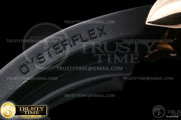 1204 Chic ROLDYT0299D – Daytona 116515LN 939